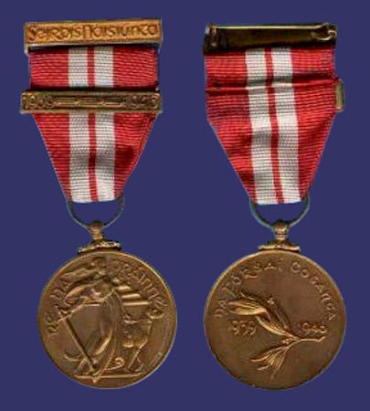 WWII "Na Frsa Cosanta", Emergency Medal for the Irish Defense Forces, 1947
[b]From the collection of Mark Kaiser[/b]
