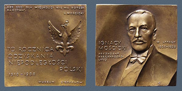 IGNACY MOSCICKI, cast bronze, 100x100 mm, 1988
Keywords: contemporary