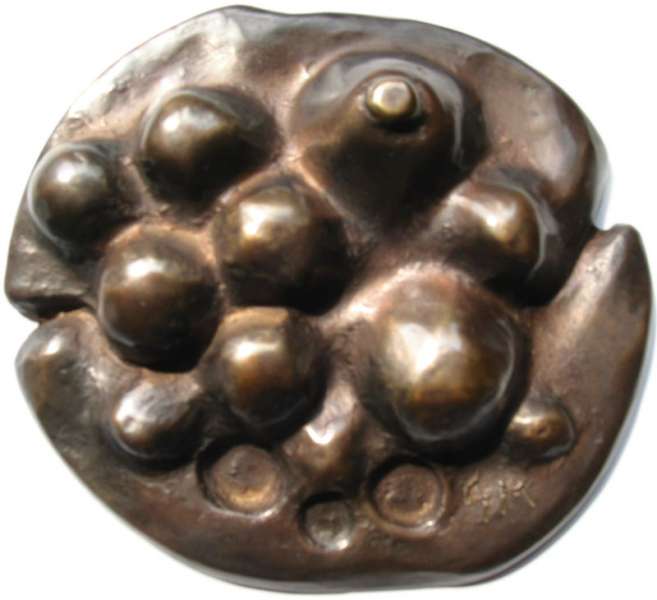 Perception II
Cast Bronze, 100 x 95 x 20 mm, Uniface
Limited Edition of 24
