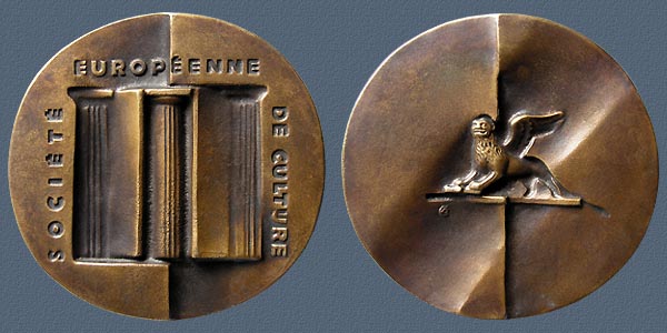 S.E.C.( Societe Europeenne de Culture)-PRIX INTERNATIONAL, cast bronze, 85x90 mm, permanently edited since 1978
Keywords: contemporary