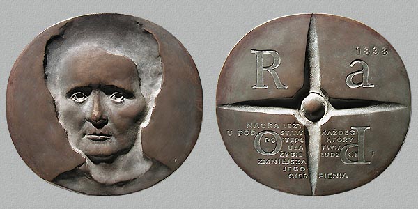 MARIA SLODOWSKA-CURIE, cast bronze, 129x139 mm, 1975
Keywords: contemporary