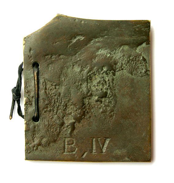 KAIN AND AVEL, Obverse, 2004, 80 x 60 mm, Brass
