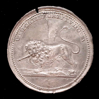 1706 Trial strike
Lion medal, XVIII th century 
 
      Obverse : a lion holds a scepter on its mouth. Legend : "FORTI FORTUTUDO"

Reverse : incluse of the obverse


      Comment : very nice medal, engraved in the XVIIIth century, showing a leo, symbol of royalty, more even with a scepter on the mouth ! In tin, diameter 45 mm, this is a SPECIMEN/TRIAL STRIKE

