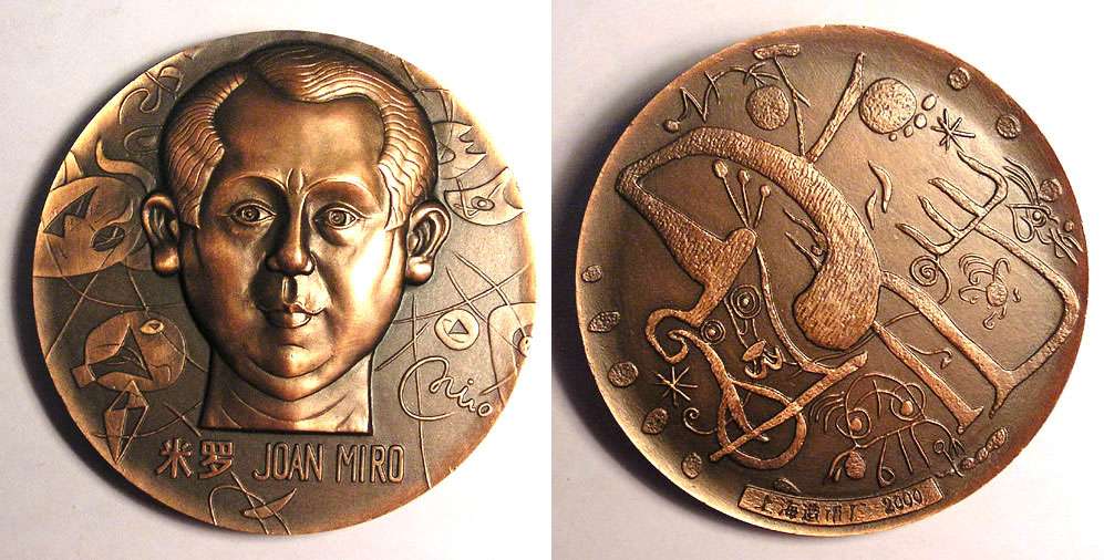 Joan Miró art medal
dia=80mm
Joan Miró i Ferrà (April 20, 1893 – December 25, 1983) was a Catalan painter, sculptor, and ceramist 
Joan Miró born in Barcelona, Spain. His work has been interpreted as Surrealism, a sandbox for the subconscious mind, a re-creation of the childlike, and a manifestation of Catalan pride. In numerous interviews dating from the 1930s onwards, Miró expressed contempt for conventional painting methods and his desire to "kill", "murder", or "rape" them in favor of more contemporary means of expression.
If you want it, tell me.
Keywords: Joan Miró art medal artist painter